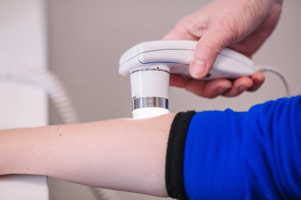 Mengenal Dermatoskopi: Teknologi Canggih untuk Pemeriksaan Kulit